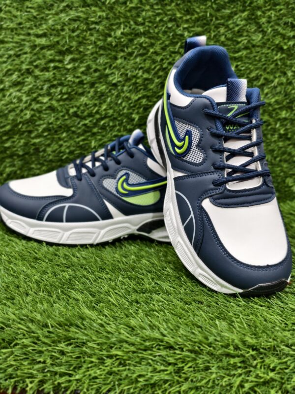 NIKE SPORTS JOGGER FOR MEN