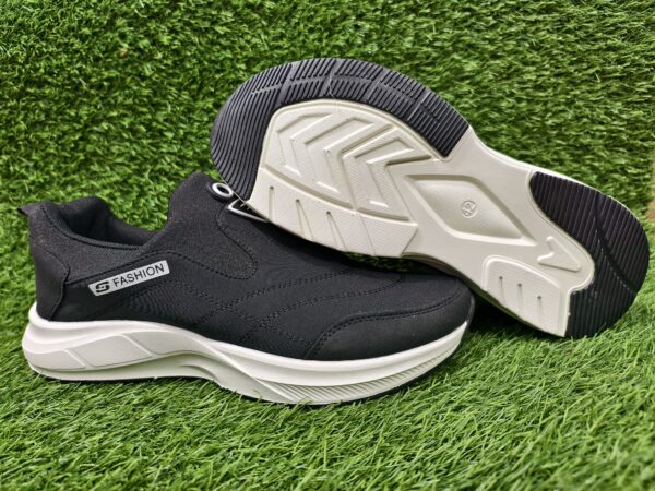 COMFORT SKECHERS FOR MEN